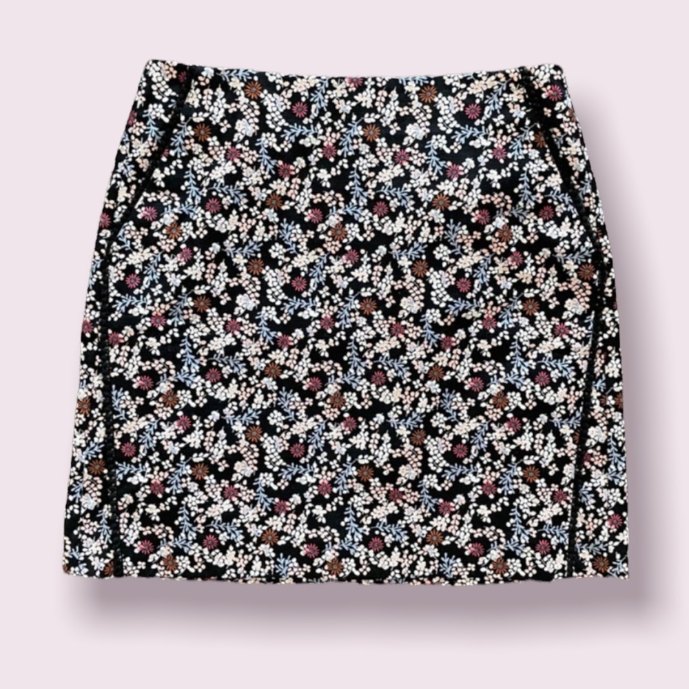 Loft || floral shift skirt
